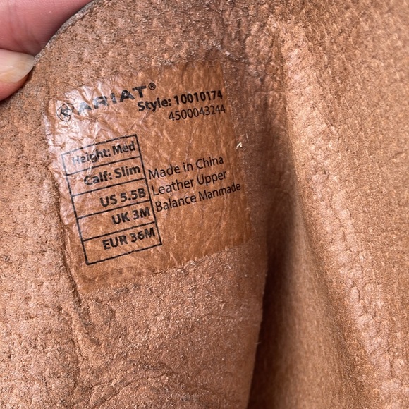 Ariat heritage riding boots - like new. See image for size - Picture 13 of 14
